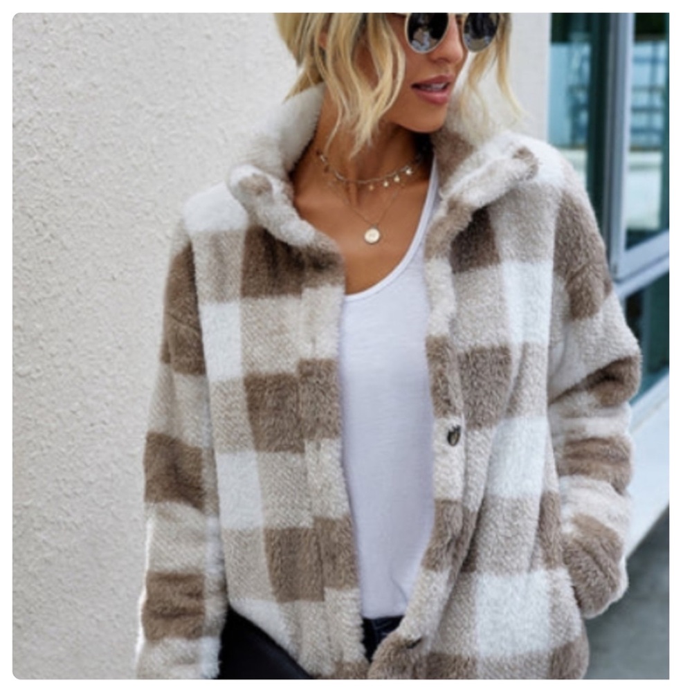 Plaid Fleece Button Up Jacket - Picture 2 of 3